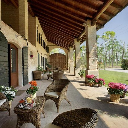 Tenuta Le Risare Bed & Breakfast Campo San Martino Dış mekan fotoğraf
